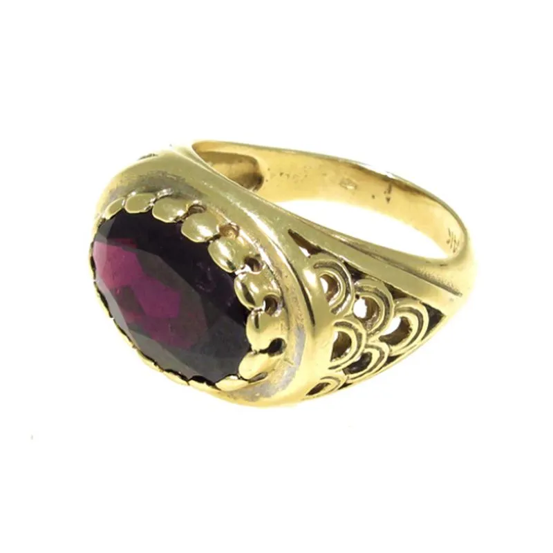 14K Yellow Gold Antique Style Large Garnet Ring