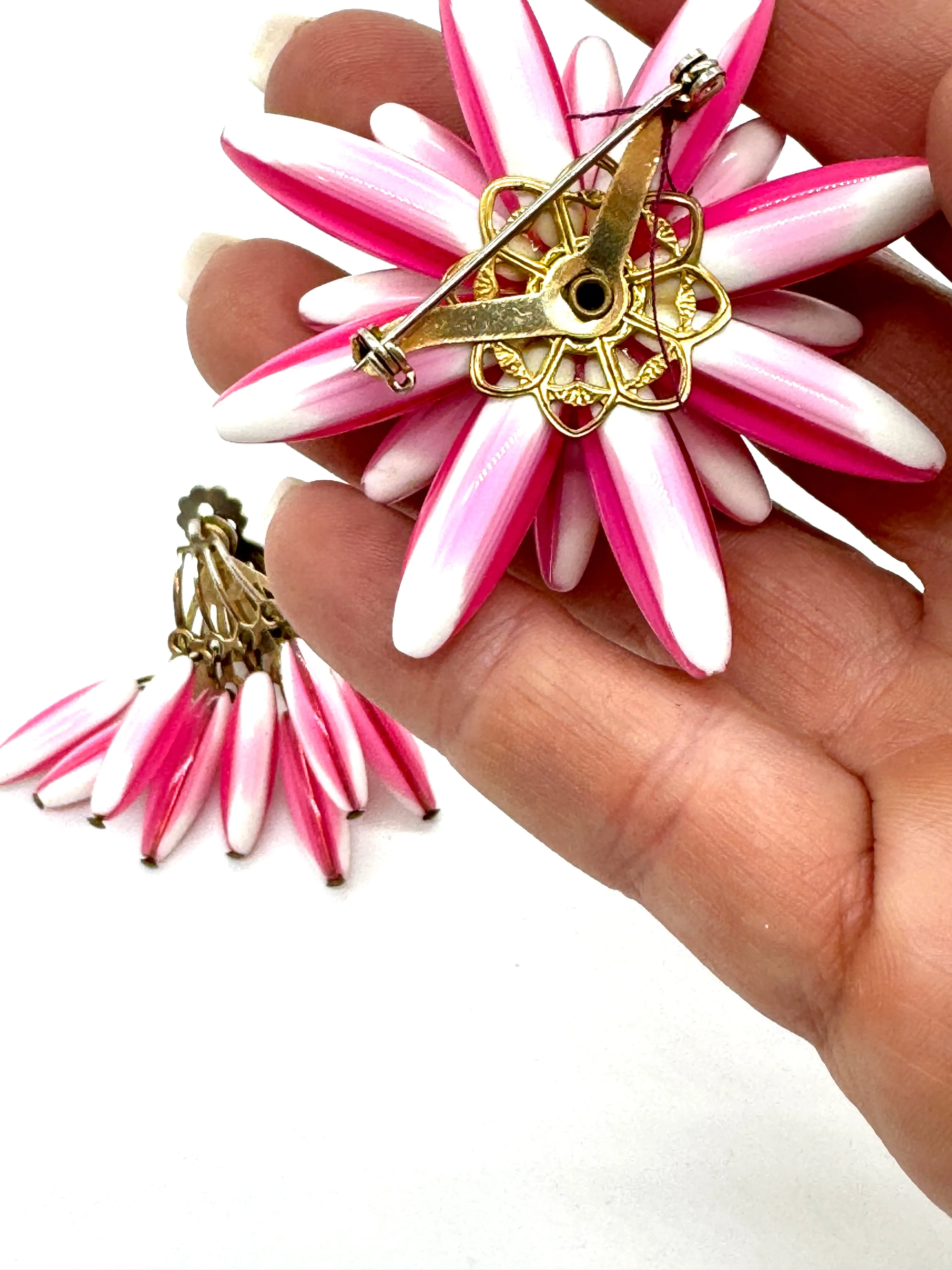 Best Plastics Pink & Moonglow Cluster Pin & Earrings Set - Estate