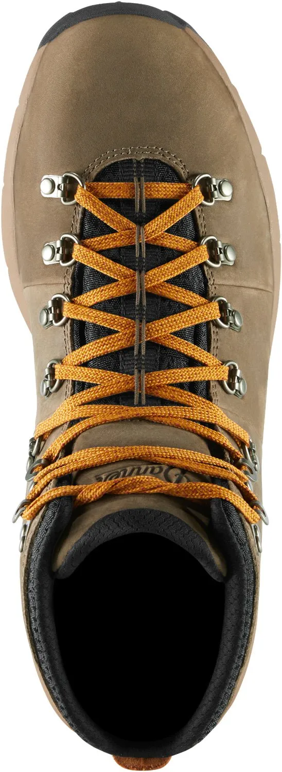 Danner Mens Mountain 600 4.5in Chocolate Chip/Golden Oak Suede Hiking Boots