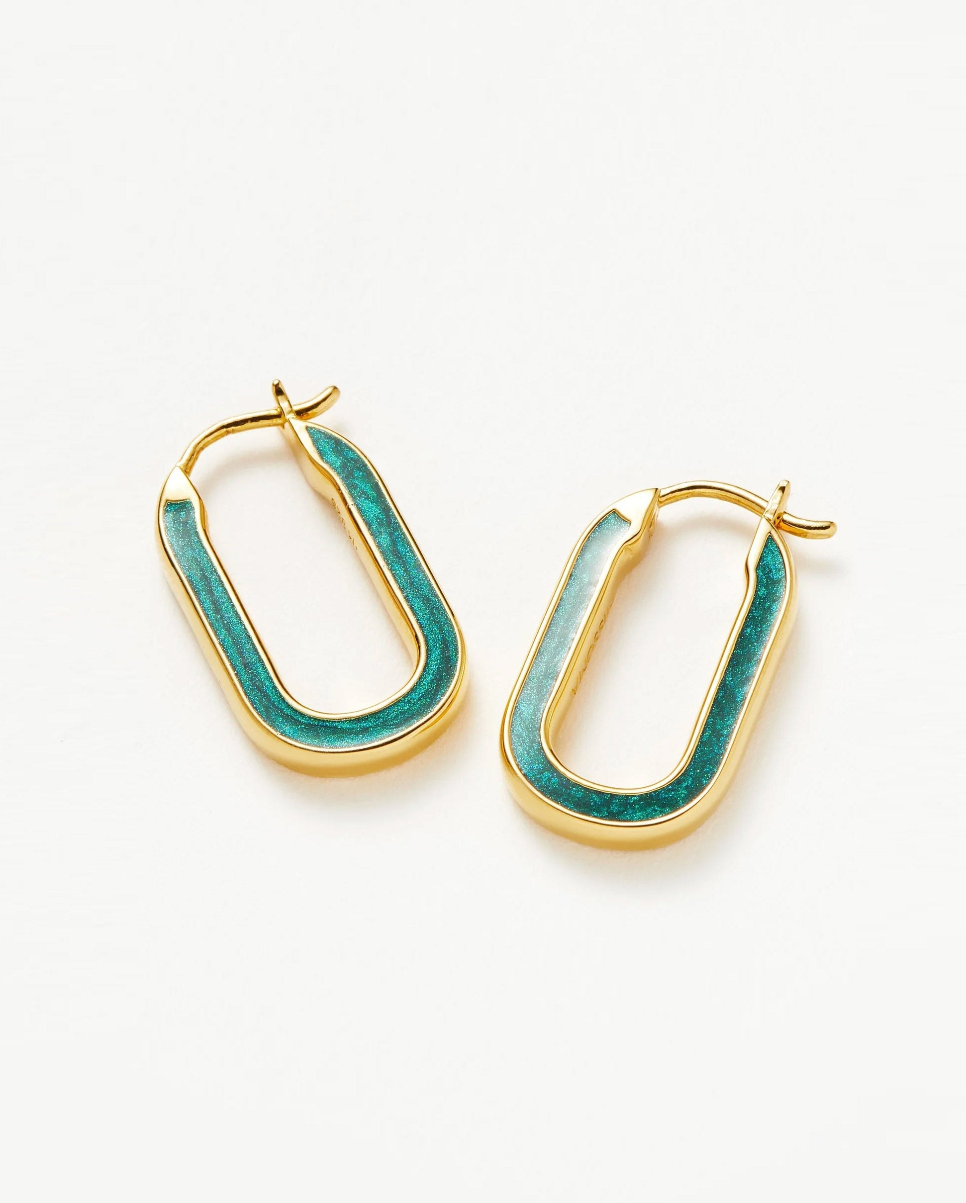 ENAMEL HAZE OVATE SMALL HOOP / GOLD