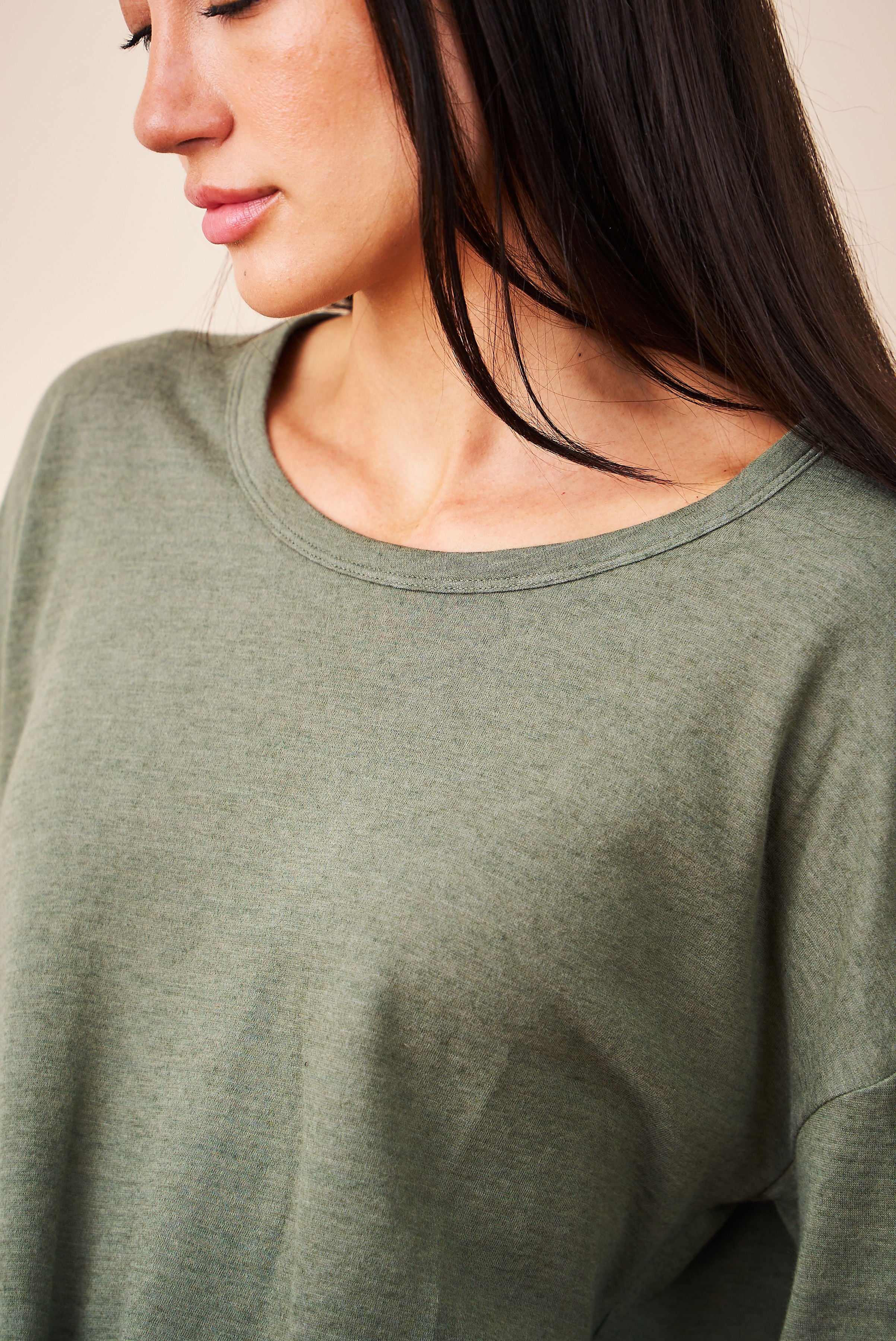 Majestic Cotton/Cashmere Drawstring Crewneck in Mousse