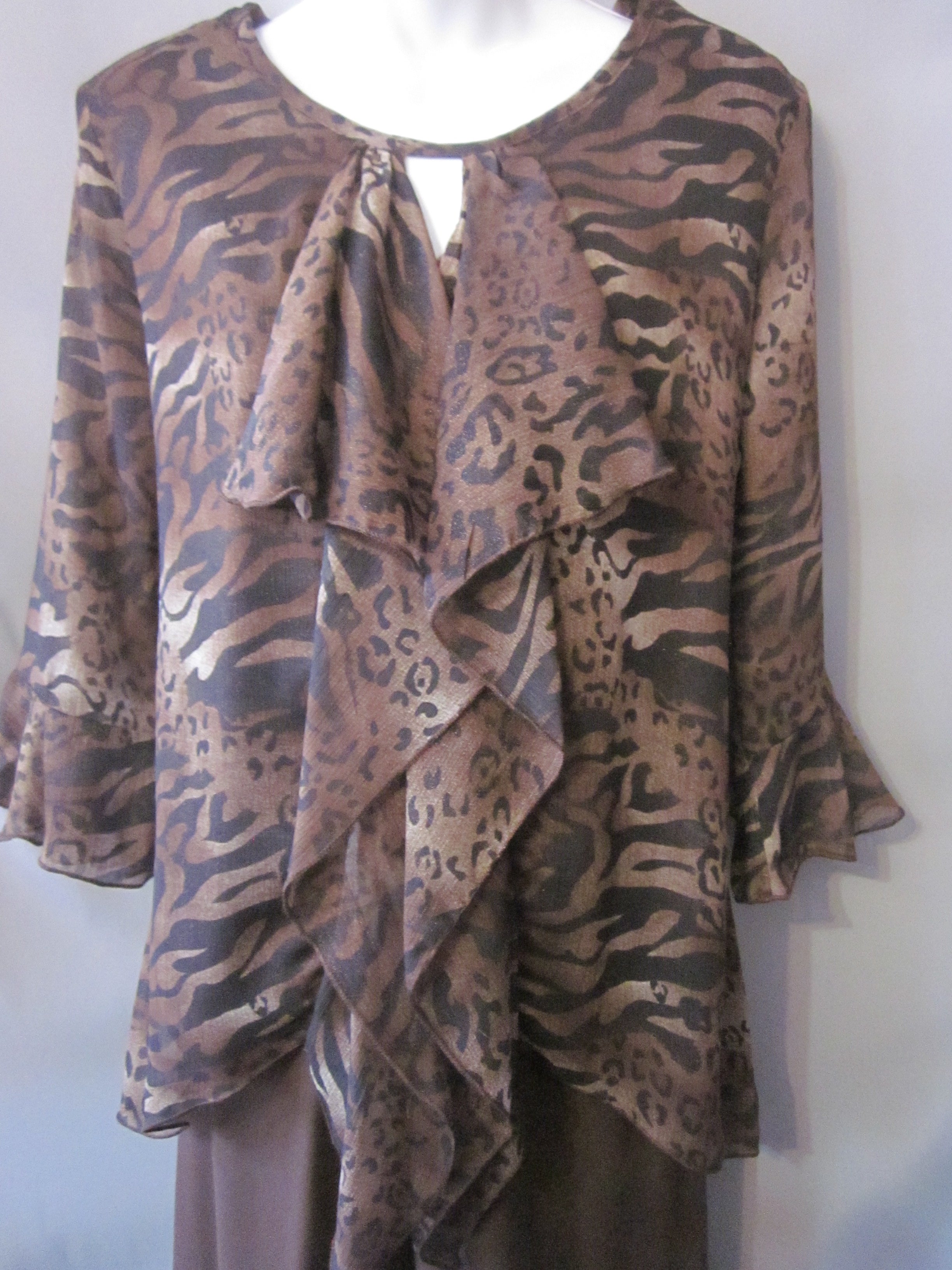 Pantsuit Size Large Style 3932