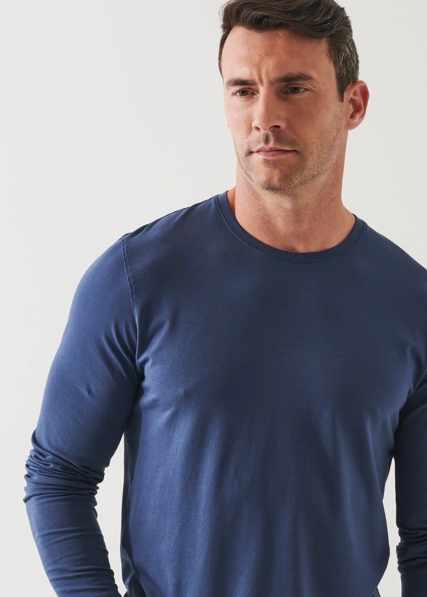 PIMA COTTON STRETCH LONG SLEEVE T-SHIRT