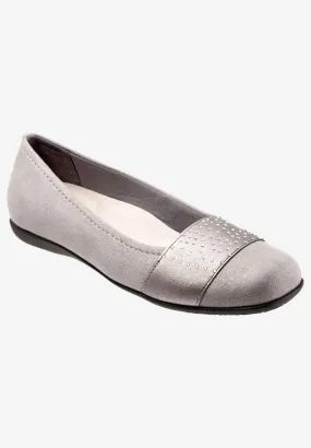 Samantha Flats by Trotters®