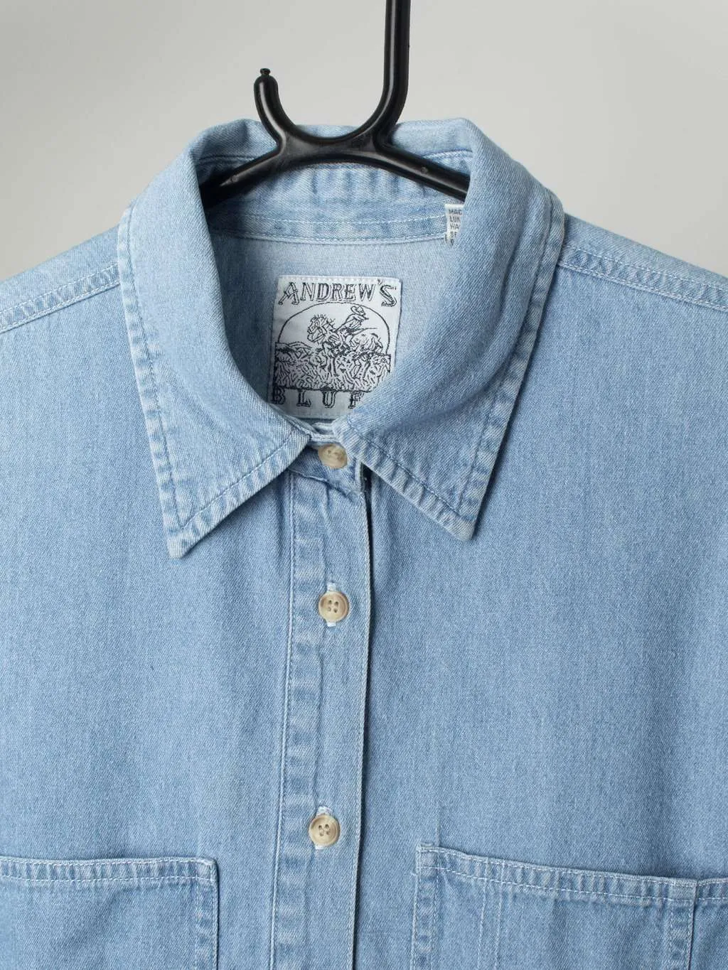 Vintage denim shirt in light blue, engineer style with open front pockets, 90s – Medium / Large