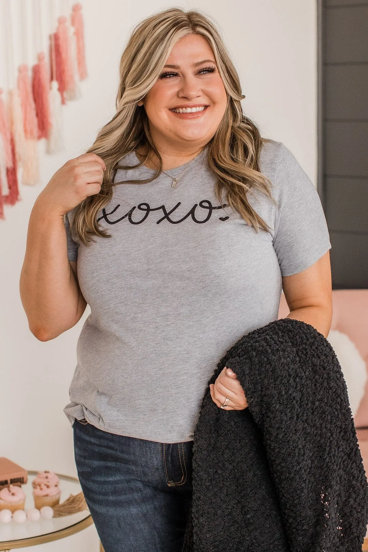 XOXO Graphic Tee- Heather Grey